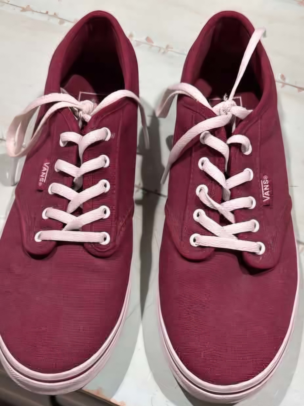 Vans Low-Top Sneakers in Wine with White Accents